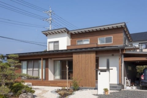 建物の外周り 建物の外周り